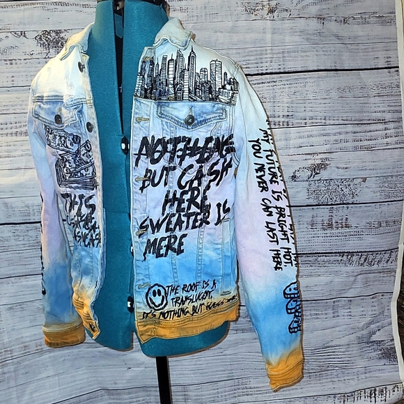 8ighth Dstrkt jean jacket-small - Picture 2 of 4